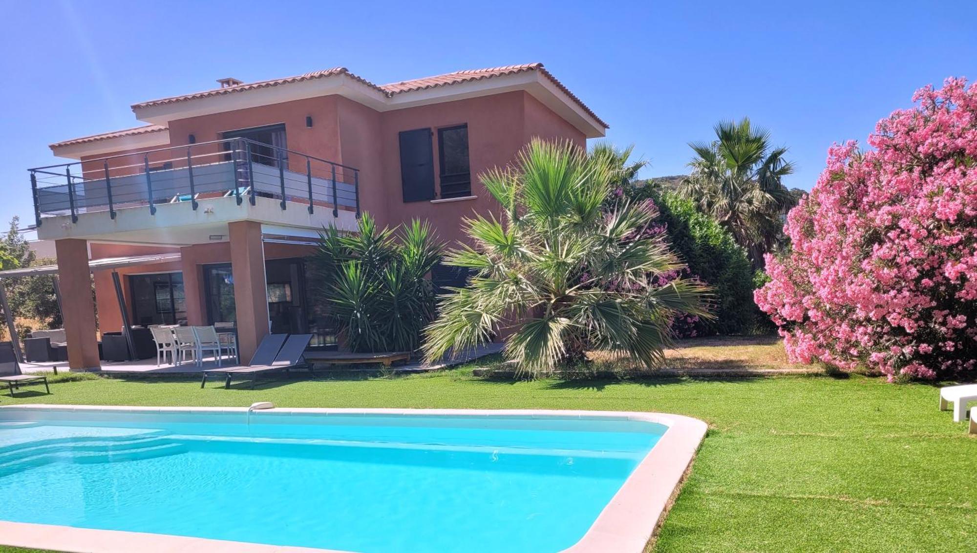 Villa Cap Dramont Saint-Raphael  Exterior photo